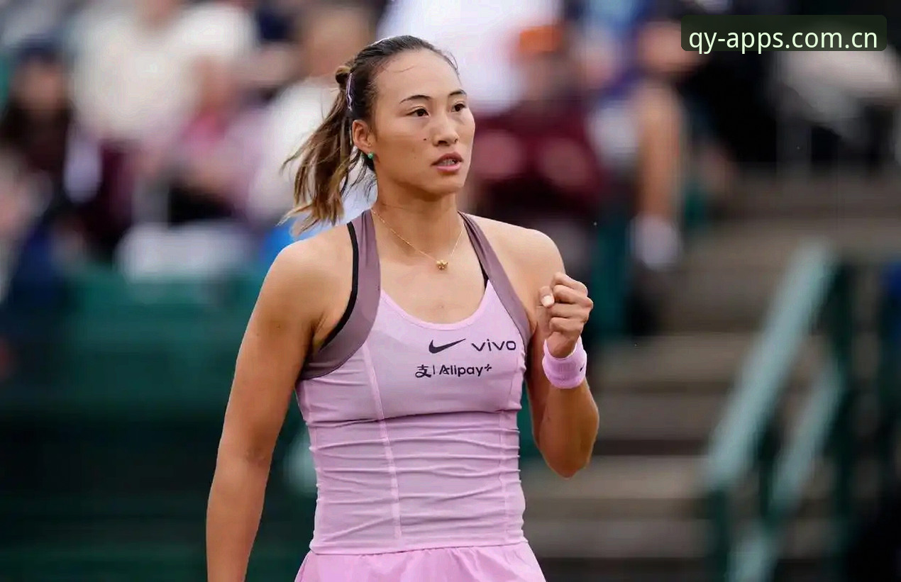 排名153到逆转第56，郑钦文感谢外卡背后藏着什么信号？